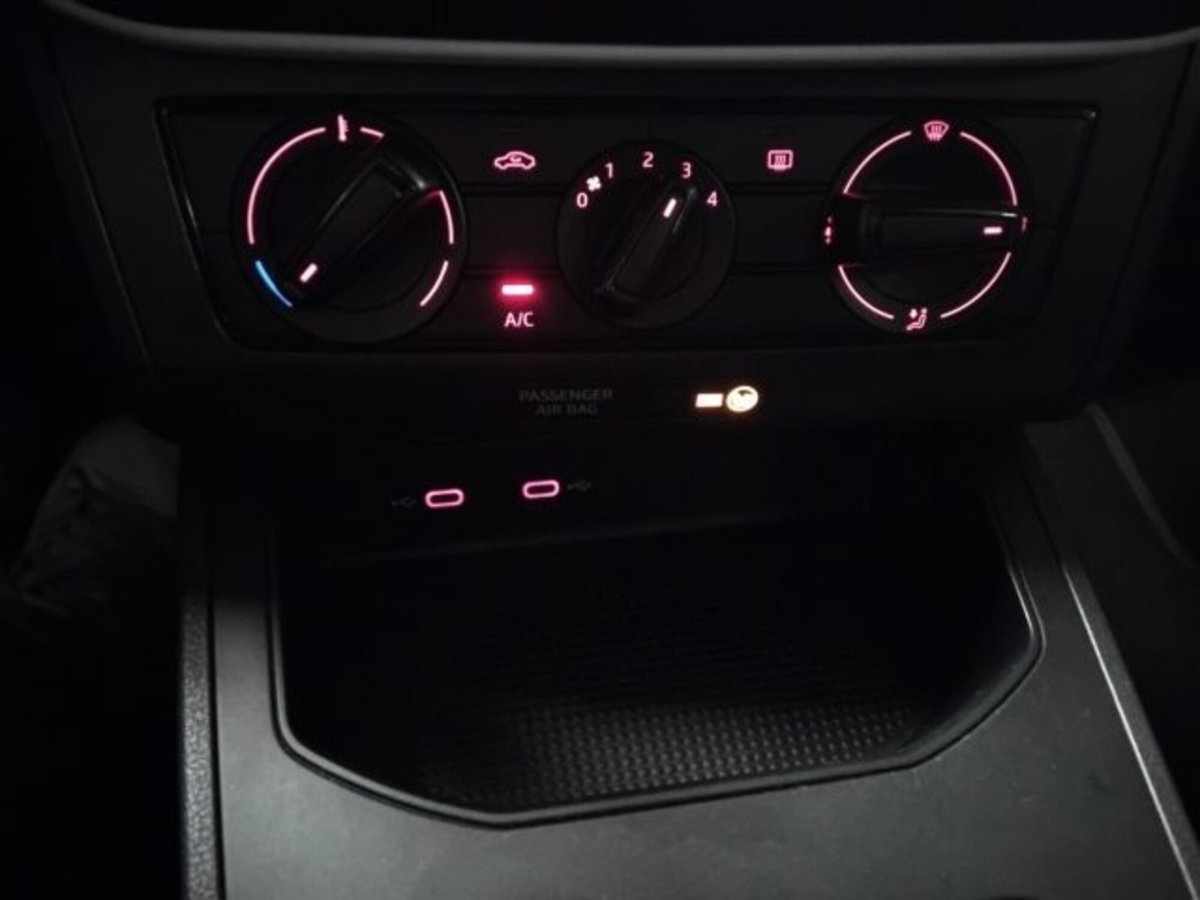 SEAT Arona 1.0 TGI Reference (19)