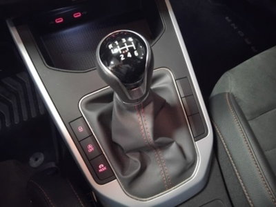 SEAT Arona 1.0 EcoTSI 110 CV DSG FR (14)