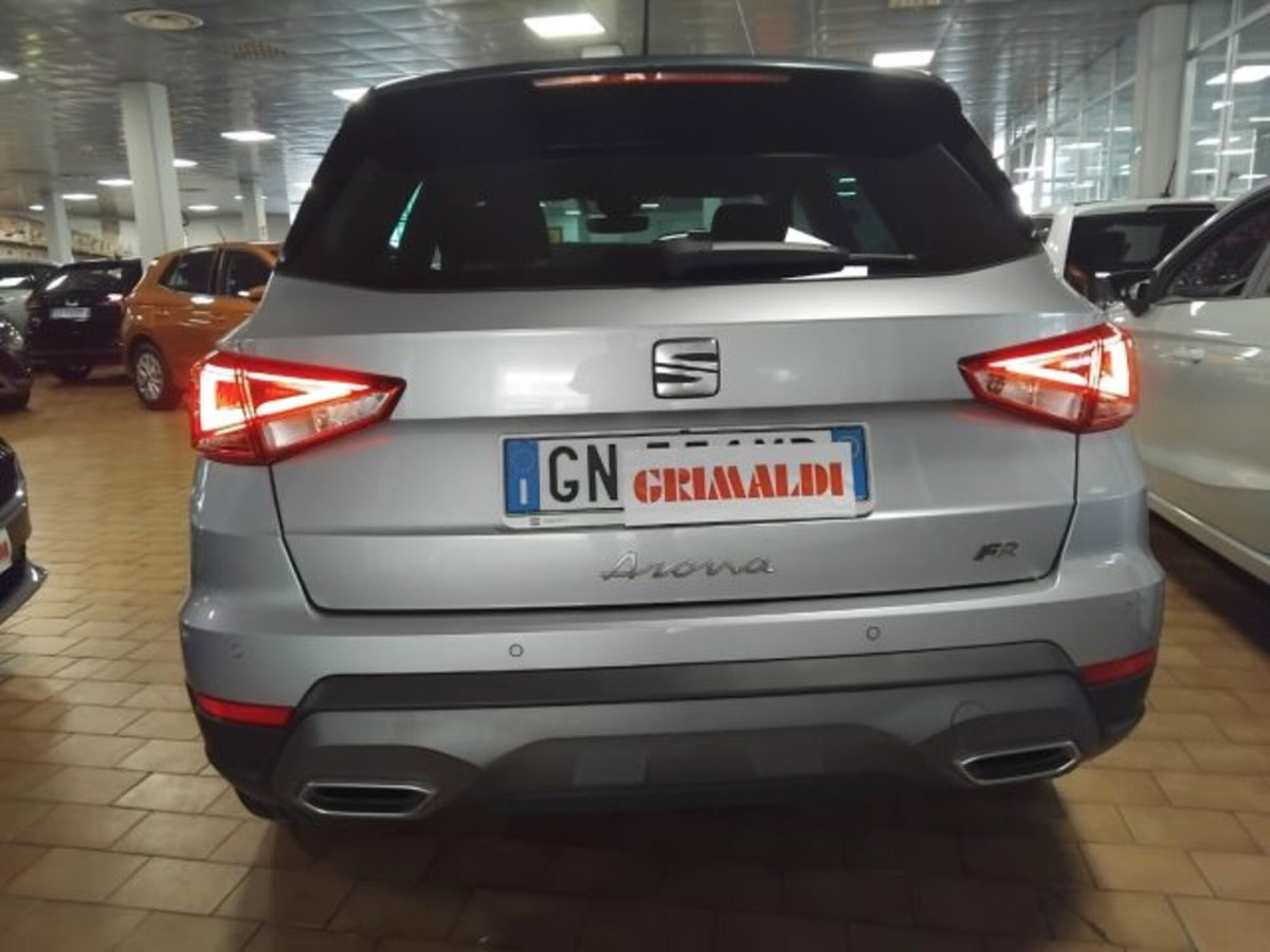 SEAT Arona 1.0 EcoTSI 110 CV DSG FR (4)