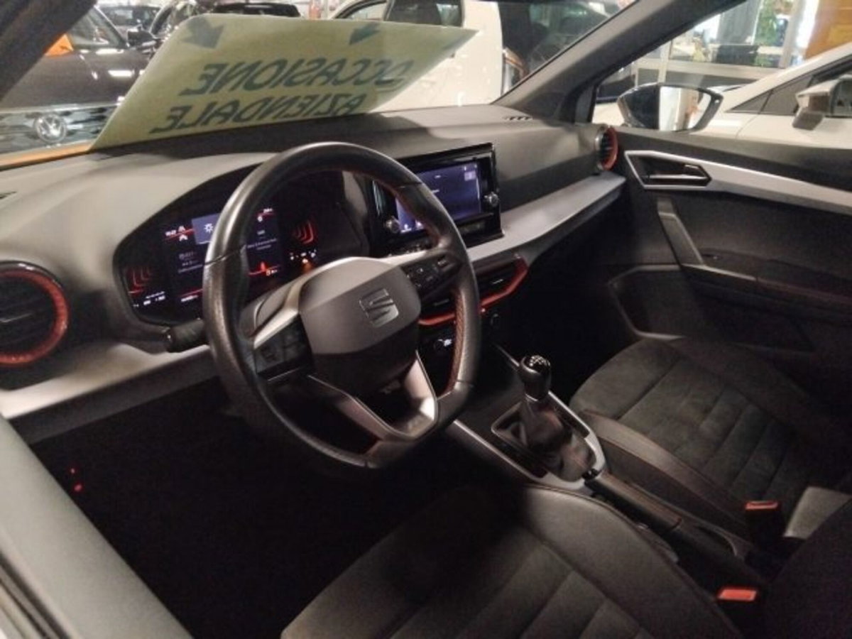 SEAT Arona 1.0 EcoTSI 110 CV DSG FR (9)