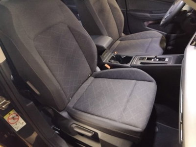 Volkswagen Golf Variant 1.0 eTSI EVO DSG Life (13)