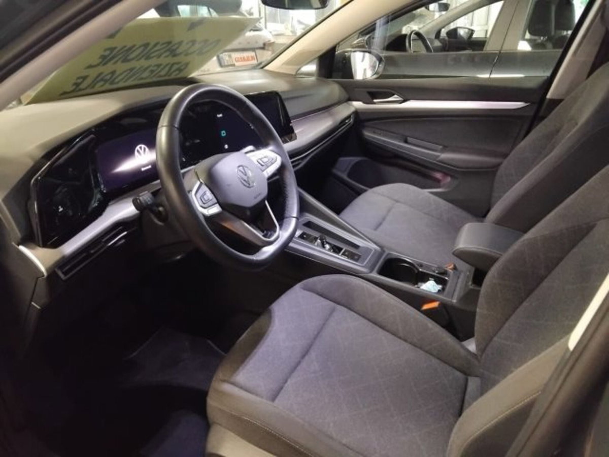 Volkswagen Golf Variant 1.0 eTSI EVO DSG Life (14)