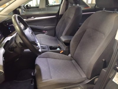 Volkswagen Golf Variant 1.0 eTSI EVO DSG Life (15)