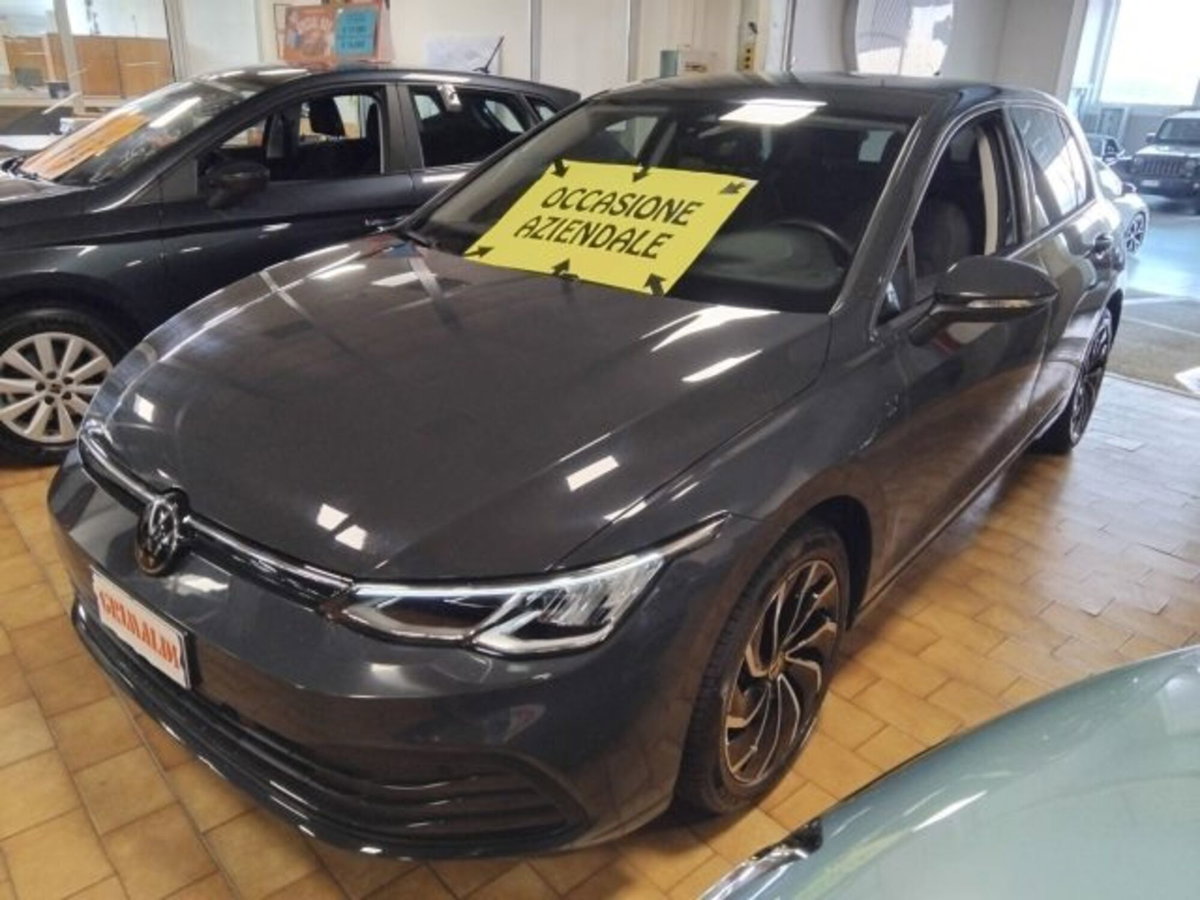 Volkswagen Golf Variant 1.0 eTSI EVO DSG Life (3)