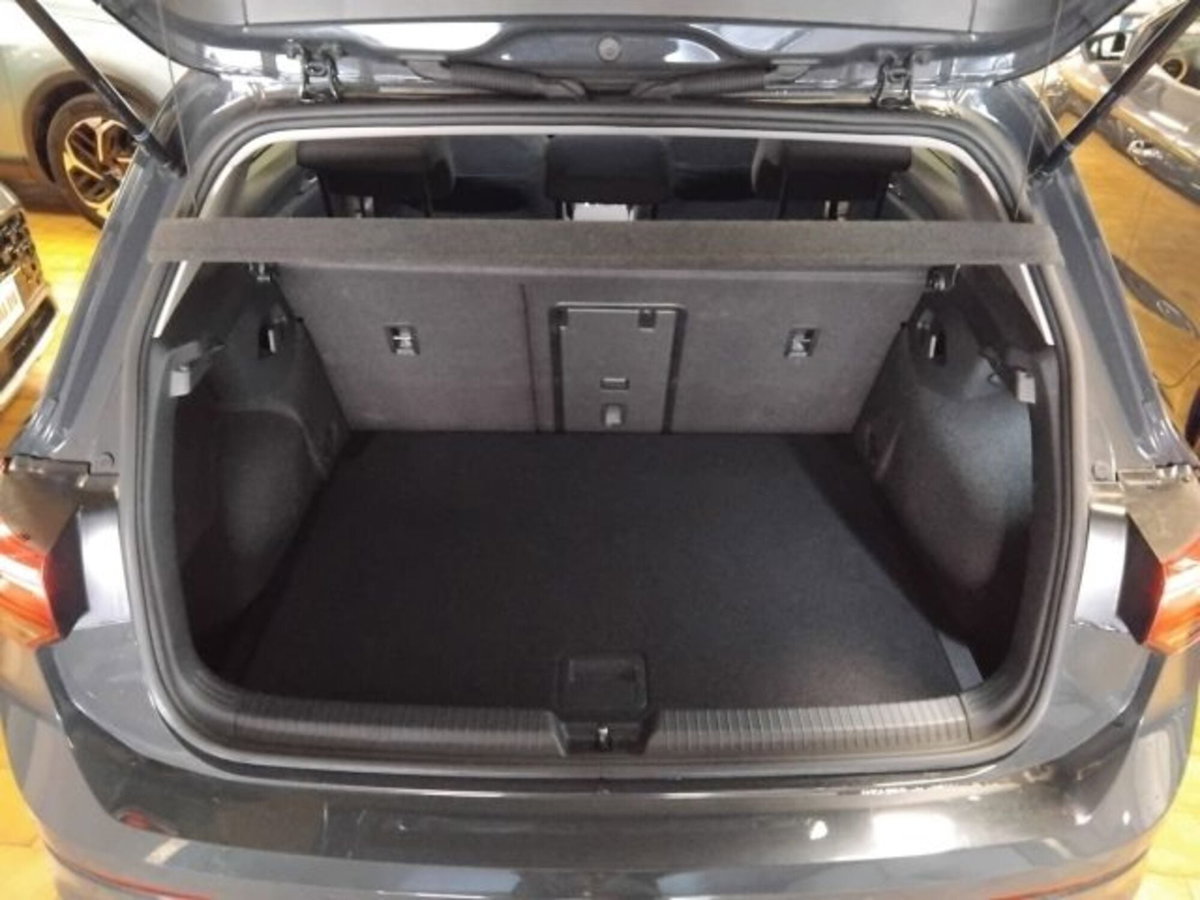 Volkswagen Golf Variant 1.0 eTSI EVO DSG Life (7)