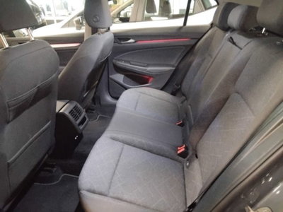 Volkswagen Golf 1.0 eTSI EVO DSG Life (14)