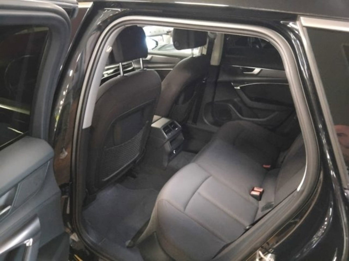 Audi A6 Avant 40 2.0 TDI S tronic Business Plus (7)