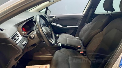 Renault Clio TCe 90 CV 5 porte Business (13)