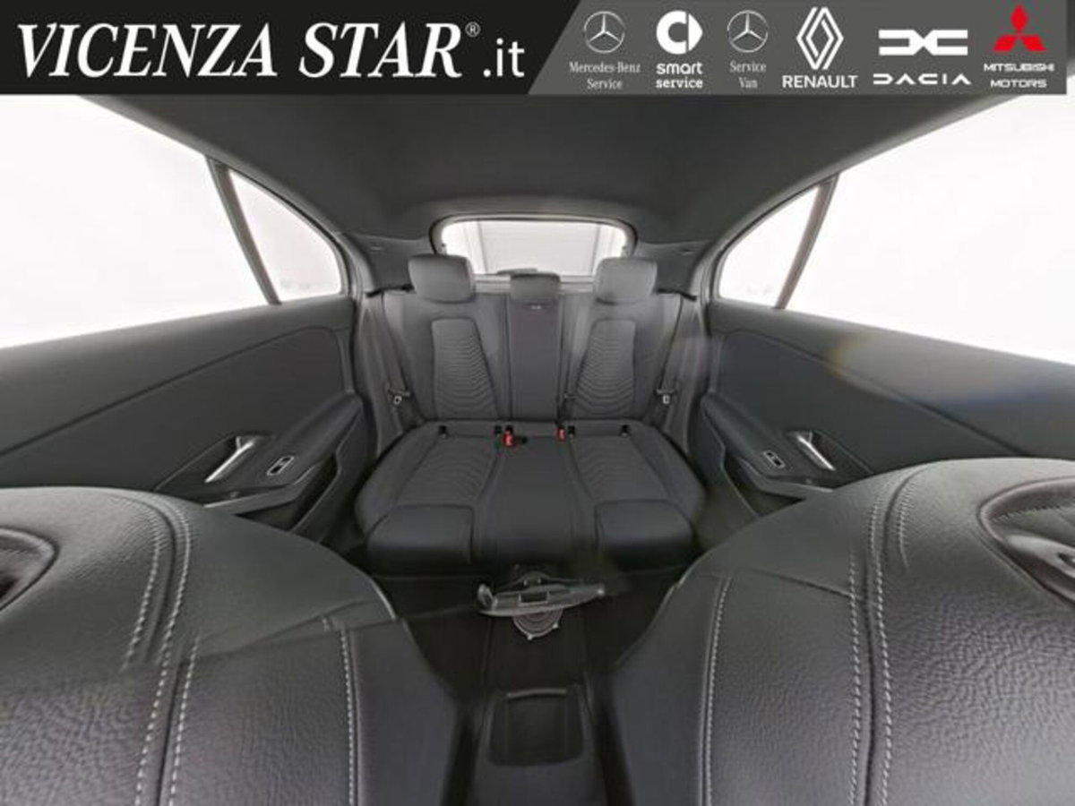 Mercedes-Benz Classe A 180 d Progressive Advanced Plus auto (9)