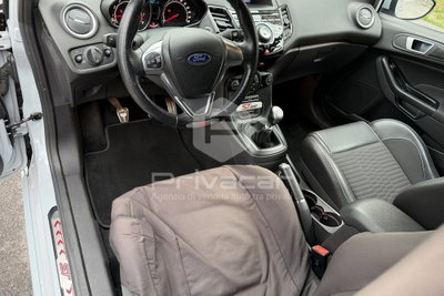 Ford Fiesta 1.6 200CV 3 porte ST 200 (11)
