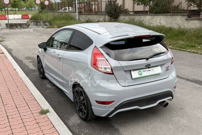 Ford Fiesta 1.6 200CV 3 porte ST 200 (7)