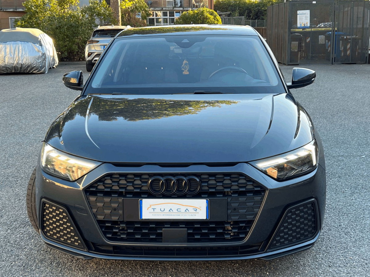 Audi A1 Sportback 30 TFSI S line edition (3)