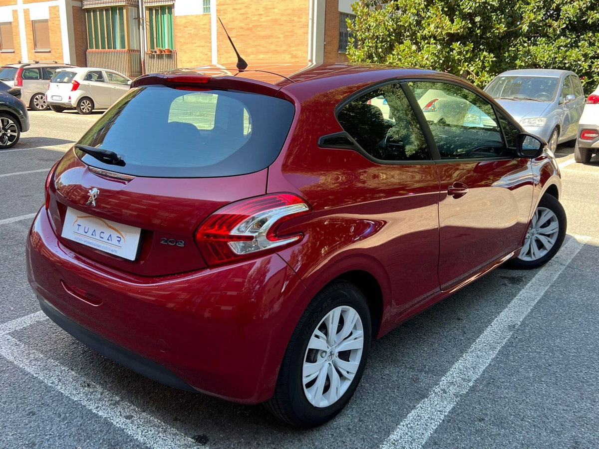 Peugeot 208 68 3 porte Access (4)