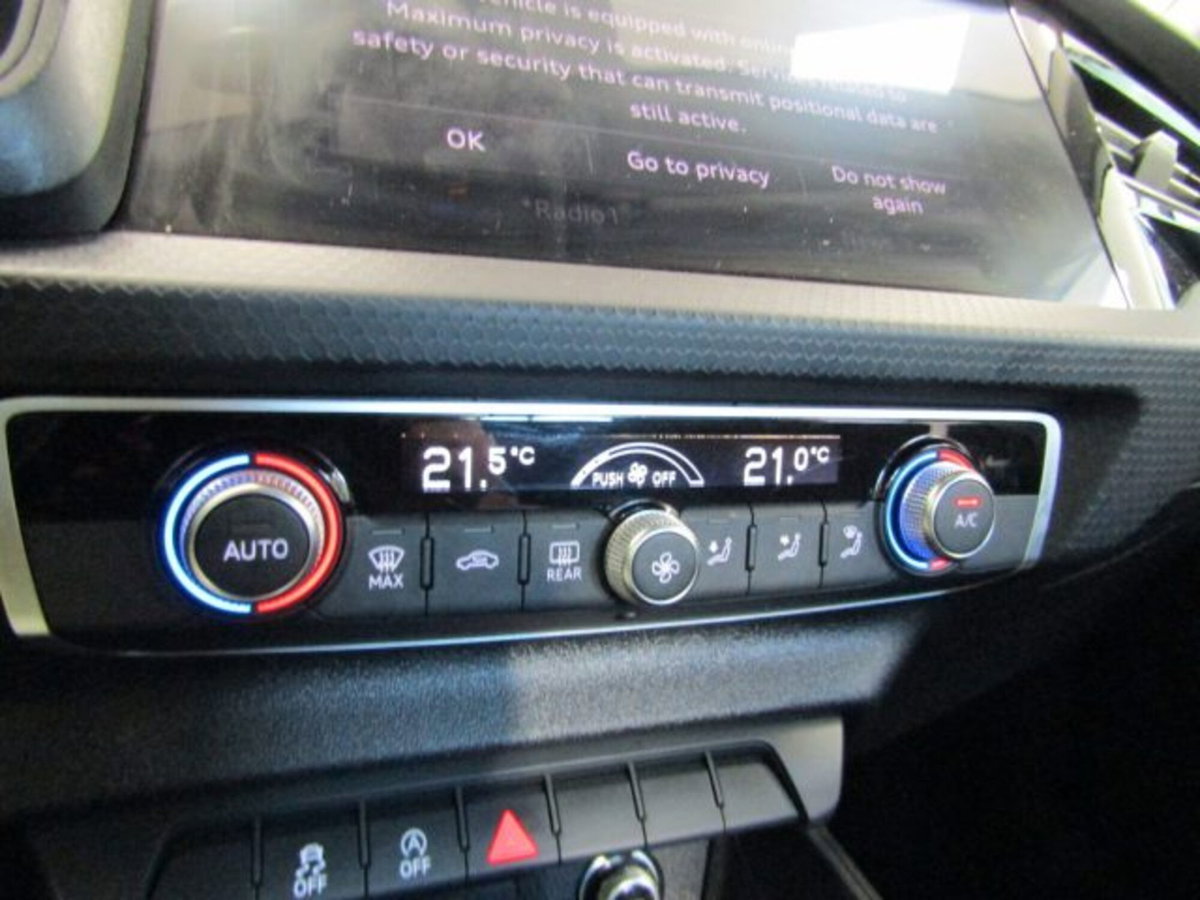 Audi A1 Sportback 30 TFSI Admired (9)