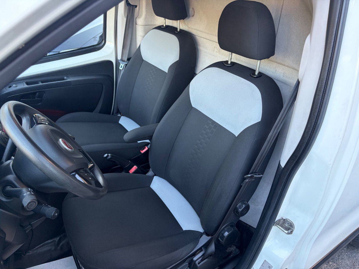 Fiat Fiorino Furgone cargo 1.3 mjt 95cv SX (11)