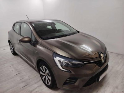 Renault Clio Full Hybrid E-Tech 140 CV 5 porte E-Tech (2)