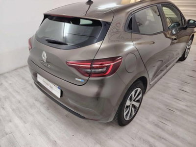 Renault Clio Full Hybrid E-Tech 140 CV 5 porte E-Tech (3)