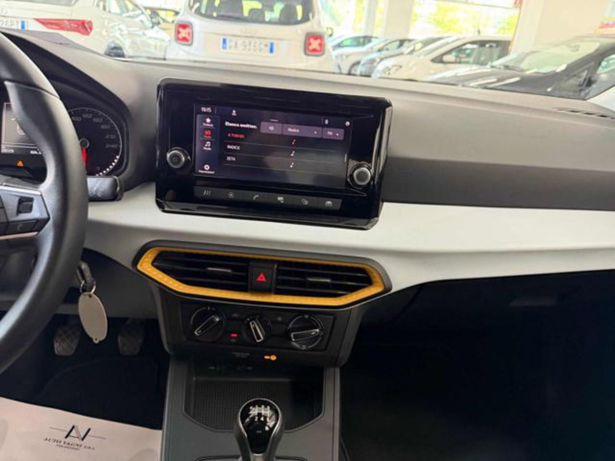 SEAT Ibiza 1.0 TGI 5 porte Style (12)