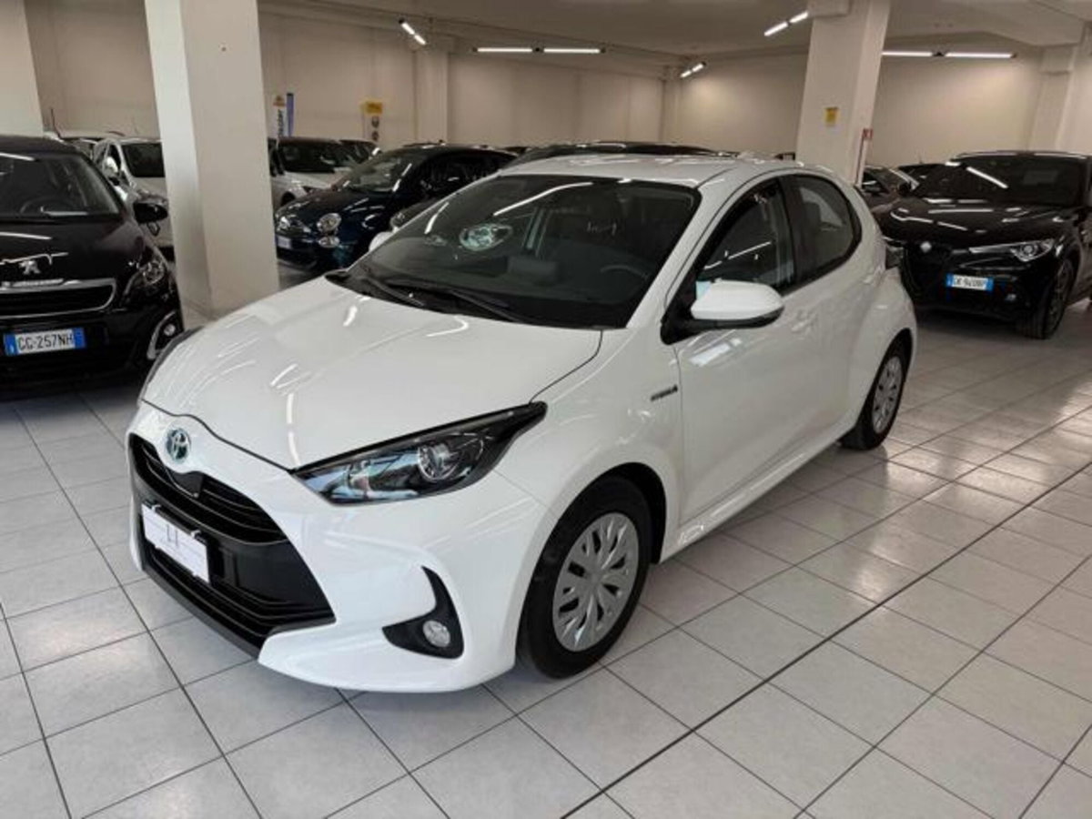 Toyota Yaris 1.5 5 porte Active