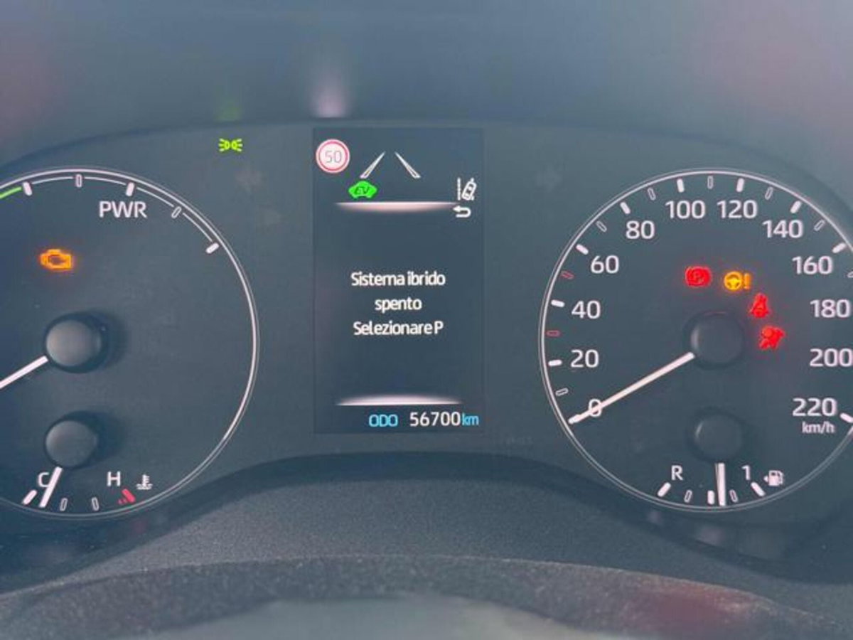 Toyota Yaris 1.5 5 porte Active (9)