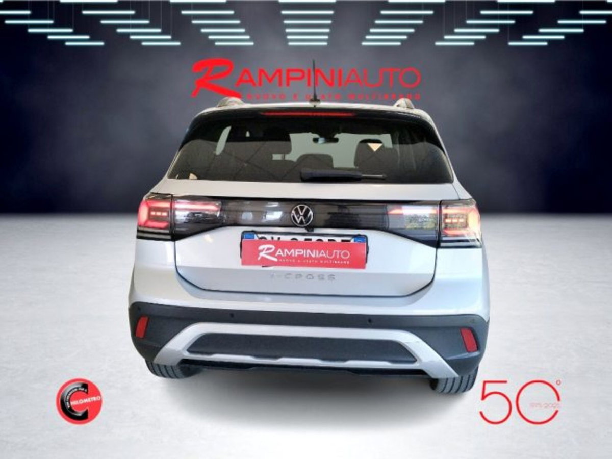 Volkswagen T-Cross 1.0 tsi Edition 115cv (9)