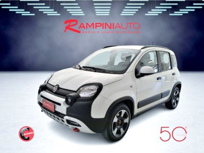 Fiat Panda Cross 1.0 firefly hybrid Cross s&s 70cv 5p.ti usata