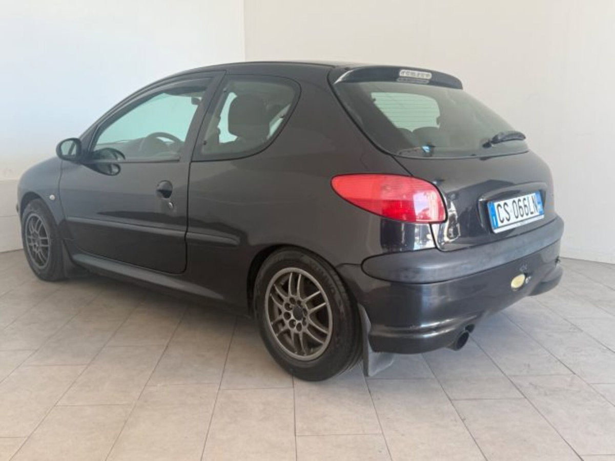 Peugeot 206 3p. XT (4)