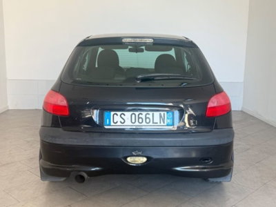 Peugeot 206 3p. XT (6)