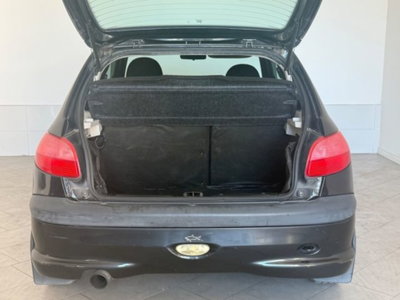 Peugeot 206 3p. XT (7)