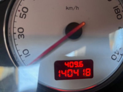 Peugeot 307 Cabrio 16V HDi FAP CC Australian (8)