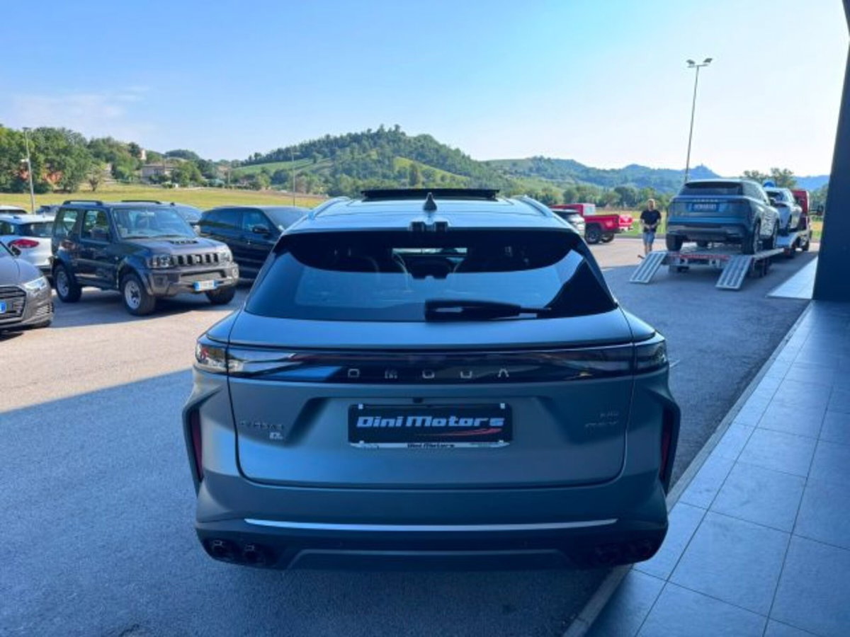 Omoda Omoda 9 SHS-P 1.5 tgdi phev Black Knight i-awd (6)