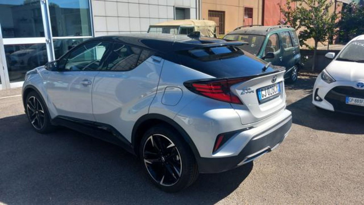 Toyota Toyota C-HR 1.8 Hybrid E-CVT GR Sport (3)