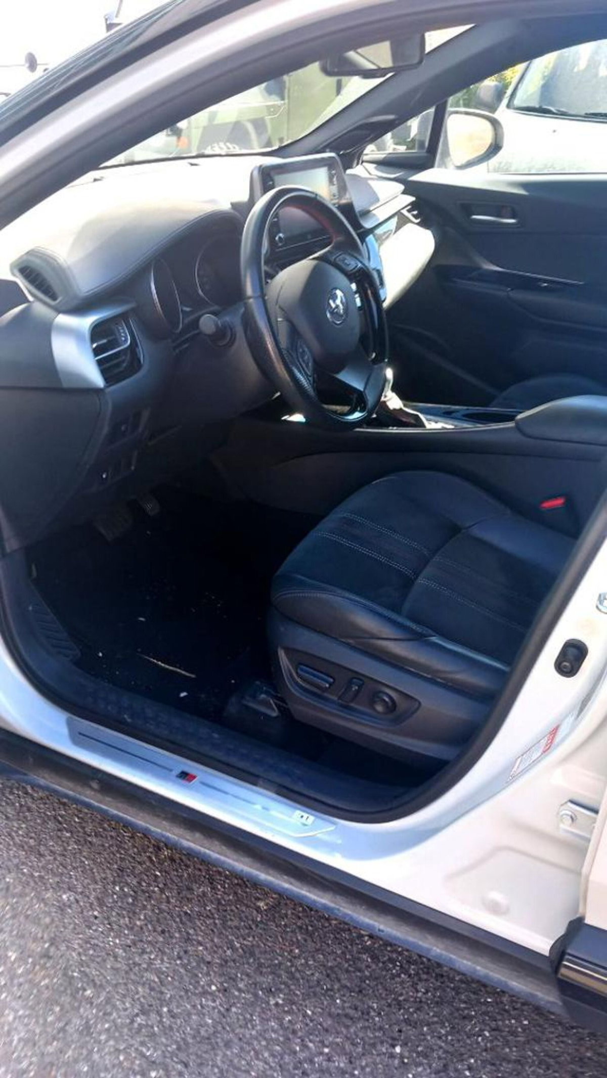 Toyota Toyota C-HR 1.8 Hybrid E-CVT GR Sport (5)