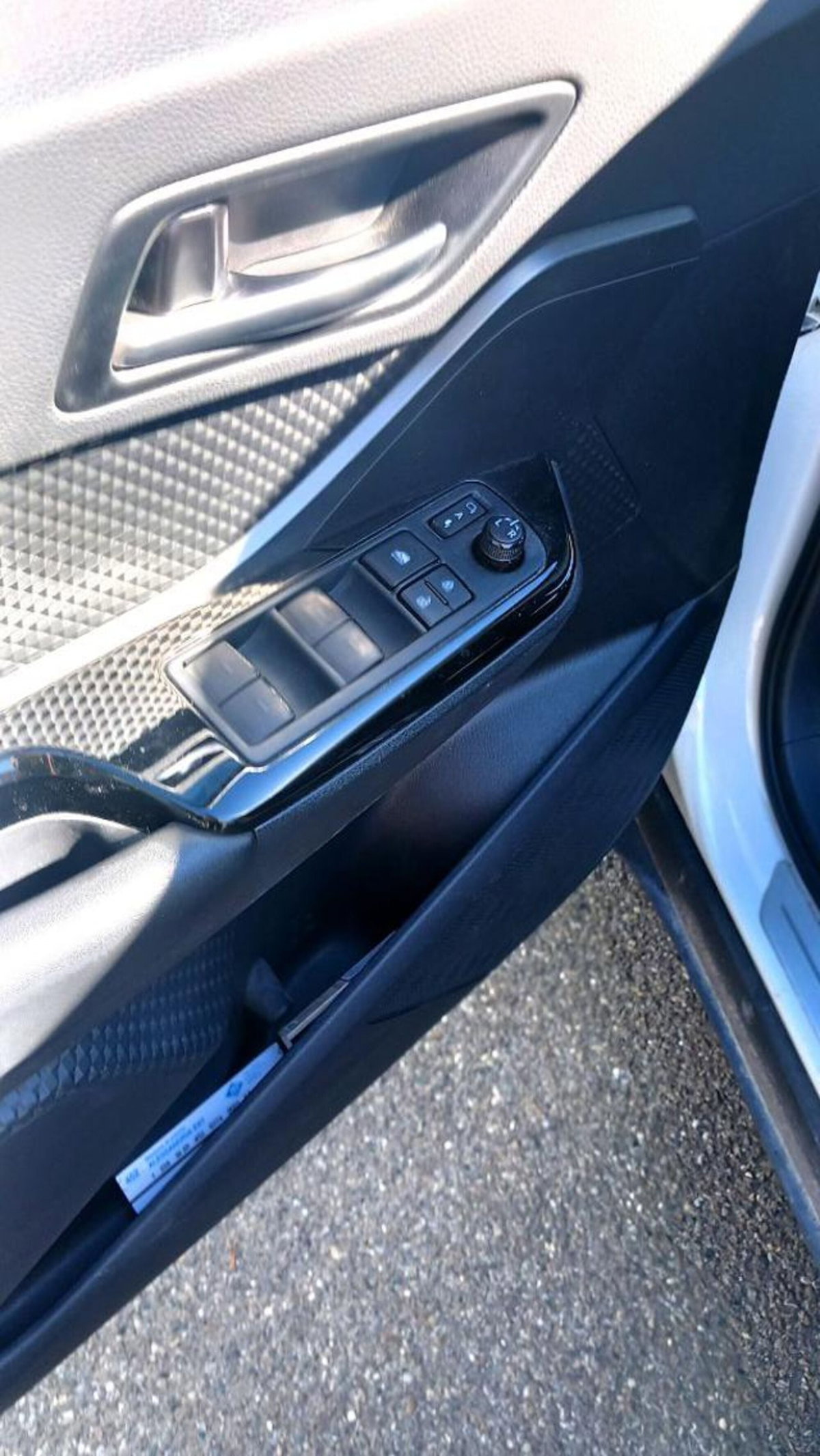 Toyota Toyota C-HR 1.8 Hybrid E-CVT GR Sport (6)