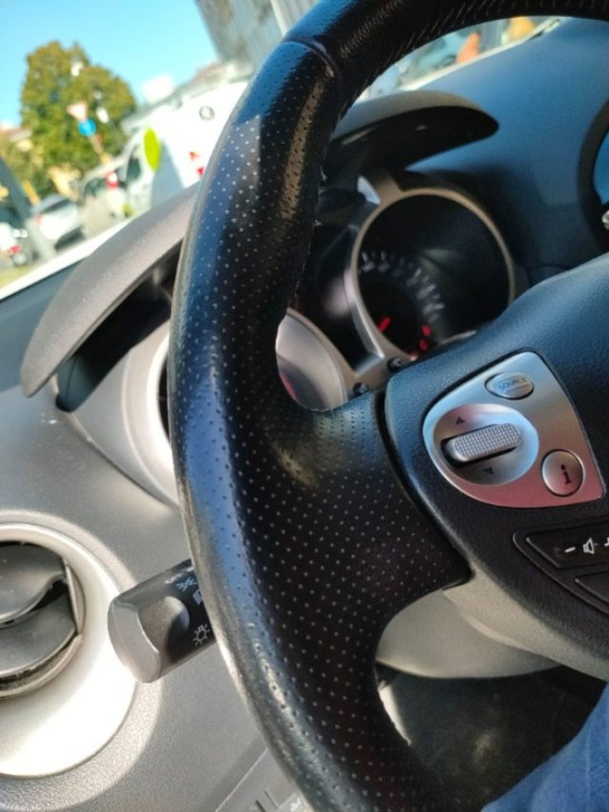 Nissan Juke 1.5 dCi Acenta (12)