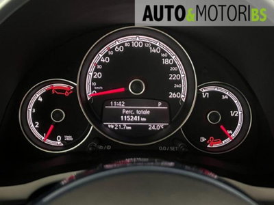Volkswagen Maggiolino 2.0 TDI DSG Design BlueMotion Technology (12)