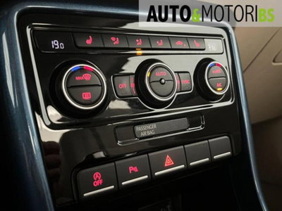 Volkswagen Maggiolino 2.0 TDI DSG Design BlueMotion Technology (14)