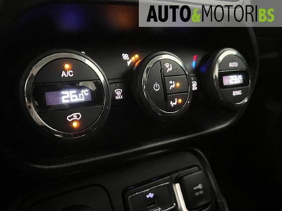 Jeep Renegade 2.0 Mjt 140CV 4WD Active Drive Longitude (13)
