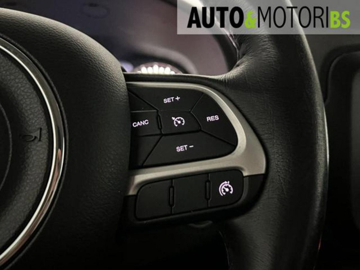 Jeep Renegade 2.0 Mjt 140CV 4WD Active Drive Longitude (18)