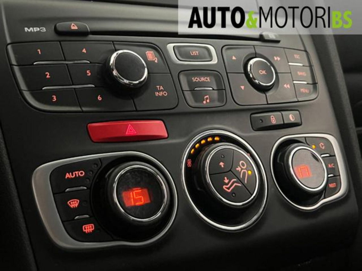 Citroen C4 1.6 VTi 120 GPL airdream Attraction (14)