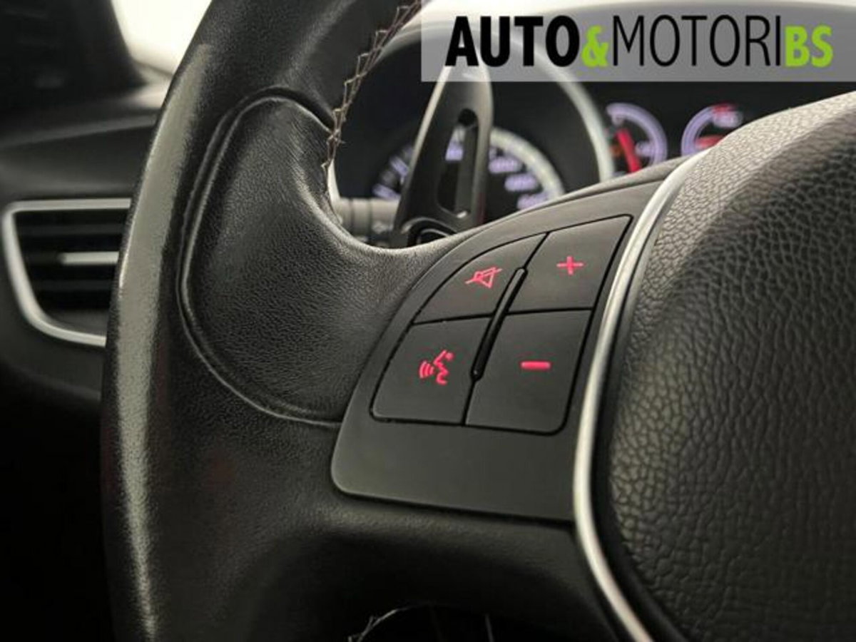 Alfa Romeo Giulietta 1750 Turbo Quadrifoglio Verde 240cv tct (13)