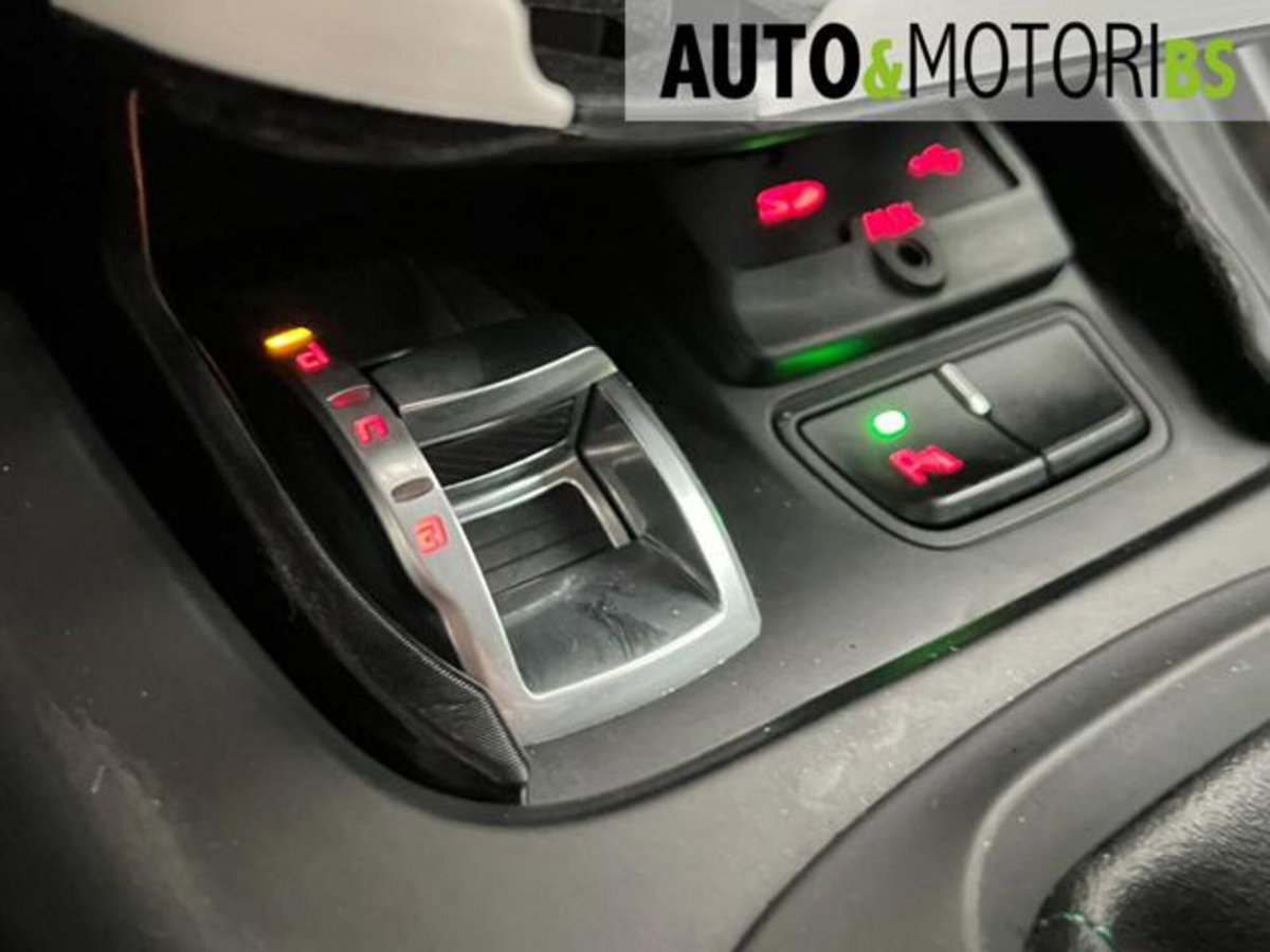 Alfa Romeo Giulietta 1750 Turbo Quadrifoglio Verde 240cv tct (19)