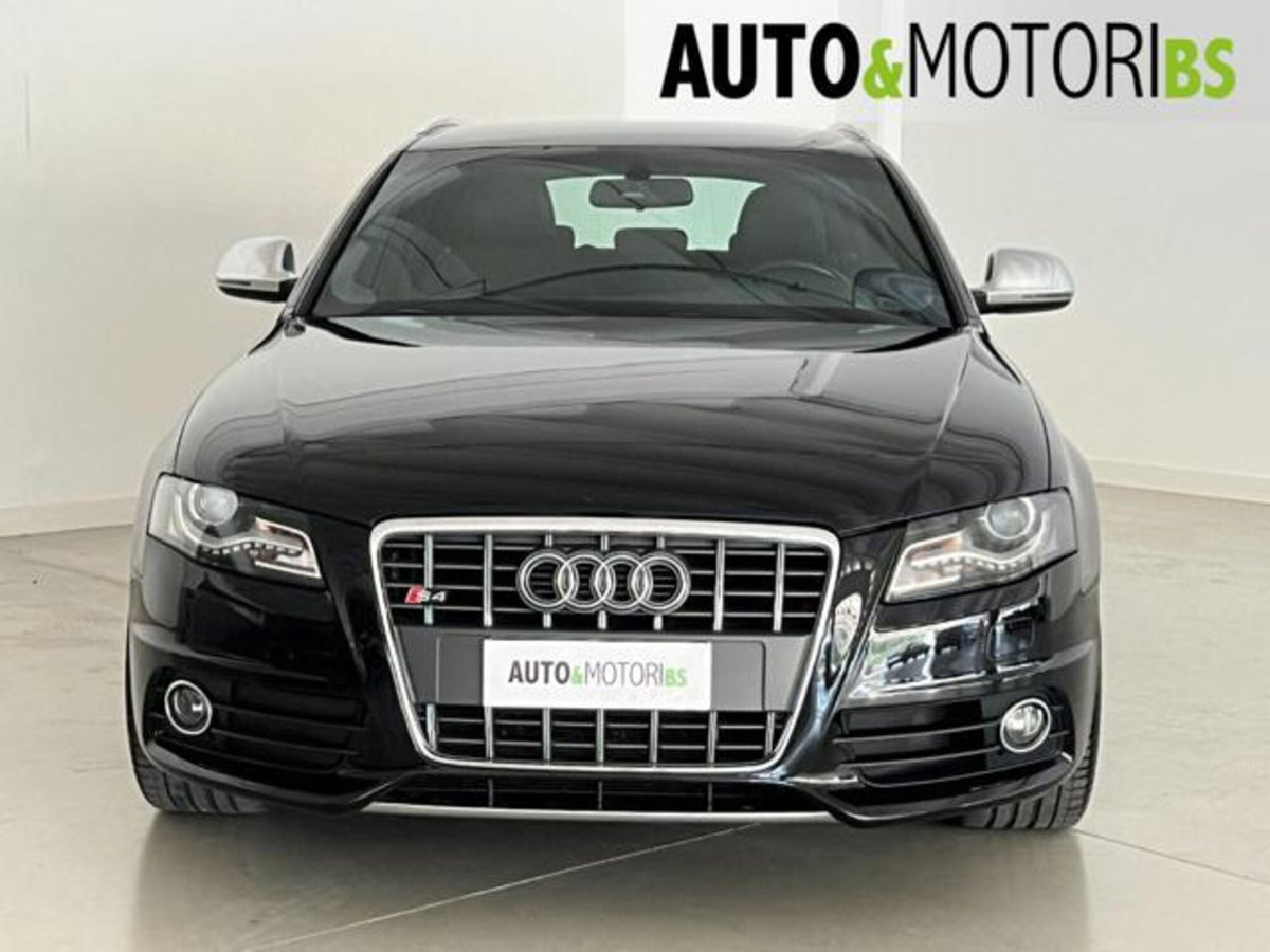 Audi S4 Avant 3.0 TFSI quattro (2)
