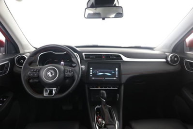 Mg ZS (2021-->) ZS 1.0T-GDI aut. Comfort (4)