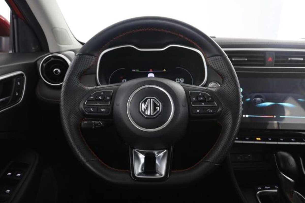 Mg ZS (2021-->) ZS 1.0T-GDI aut. Comfort (5)