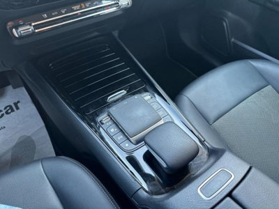 Mercedes-Benz GLA SUV 200 d Business Extra auto (11)