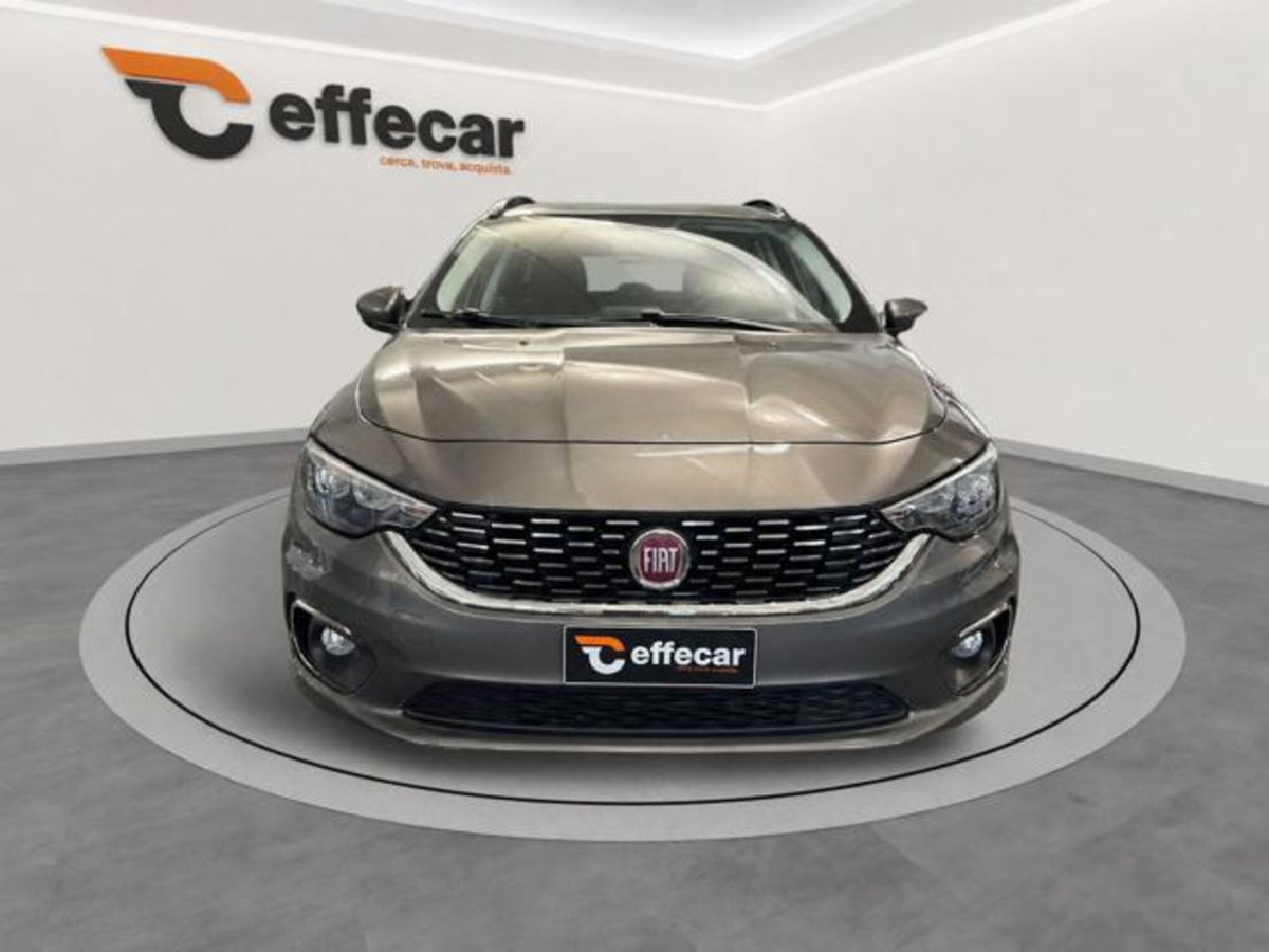 Fiat Tipo Station Wagon Tipo 1.3 Mjt S&S SW Lounge (2)