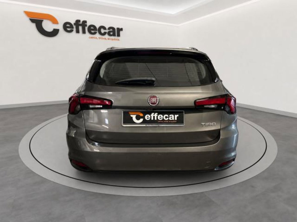 Fiat Tipo Station Wagon Tipo 1.3 Mjt S&S SW Lounge (5)