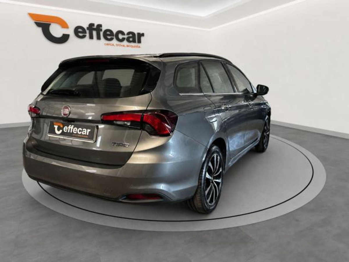 Fiat Tipo Station Wagon Tipo 1.3 Mjt S&S SW Lounge (6)