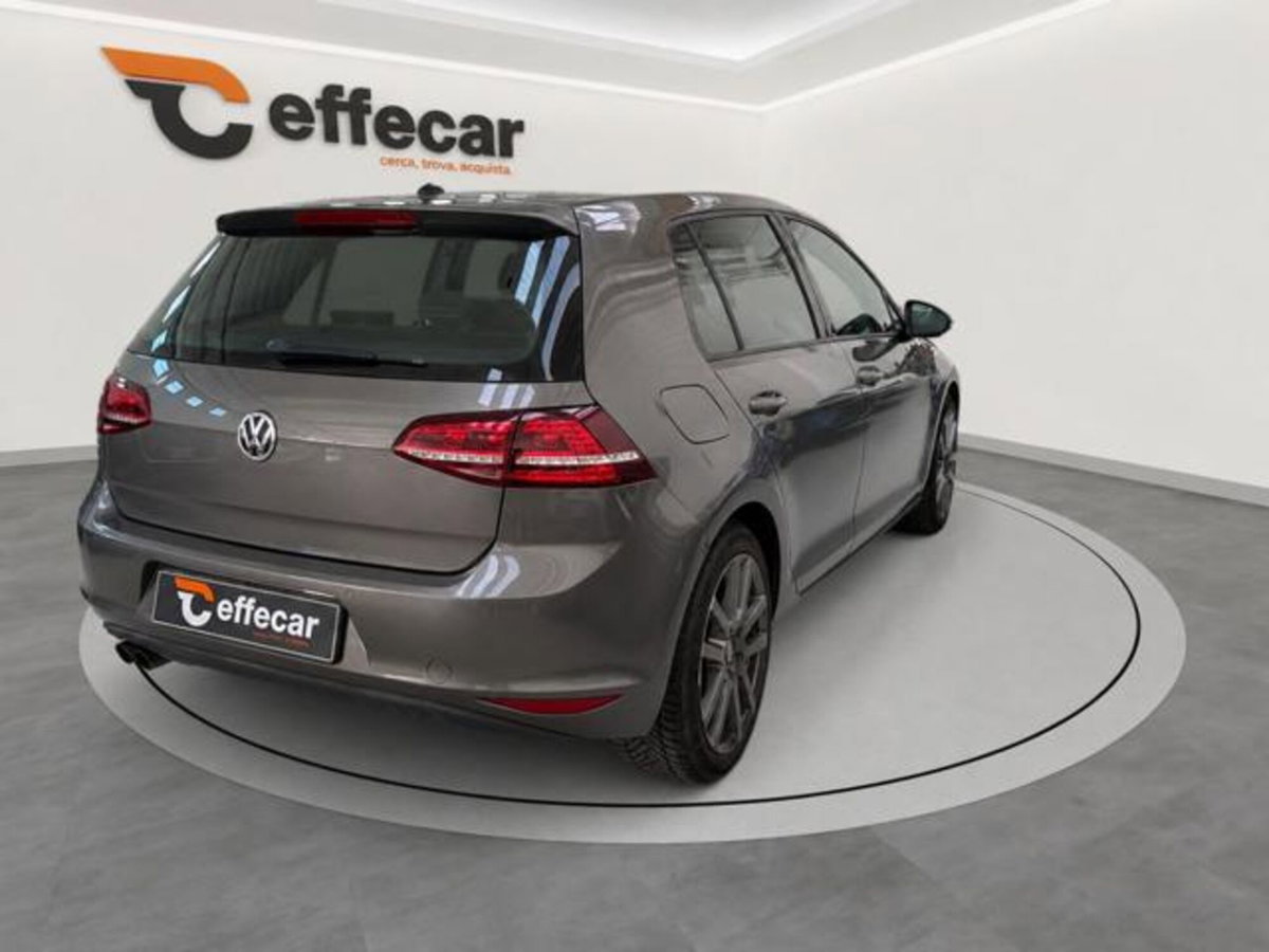 Volkswagen Golf 2.0 TDI 5p. Executive BlueMotion Technology (6)